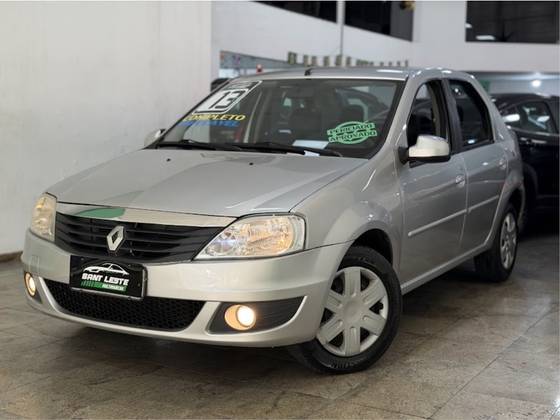 RENAULT LOGAN 1.0 EXPRESSION 16V FLEX 4P MANUAL RENAULT LOGAN 1.0 EXPRESSION 16V FLEX 4P MANUAL